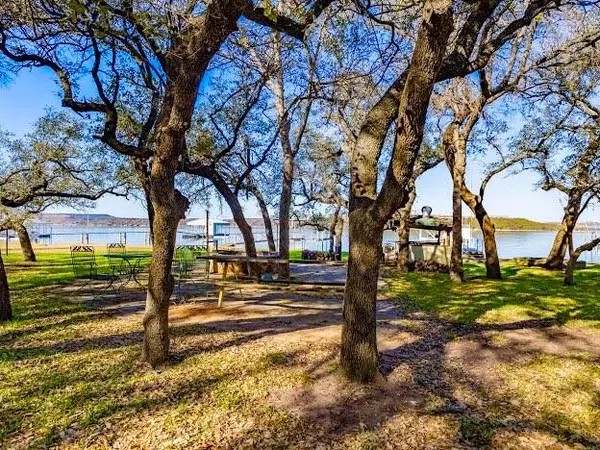 Possum Kingdom Lake, TX 76449,1935 Deer Trail Road