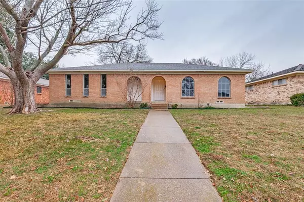 2244 Homeway Circle, Dallas, TX 75228