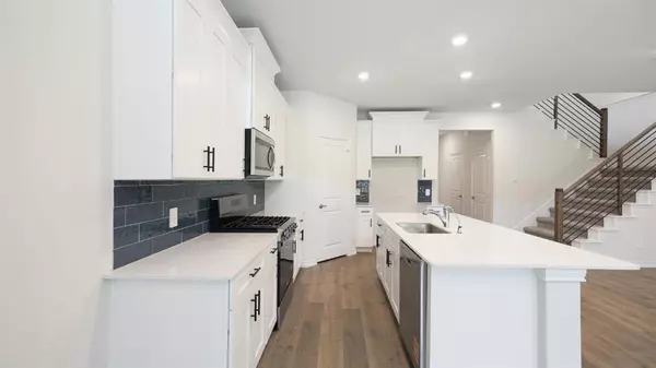 Mckinney, TX 75071,9205 Gossamer St.