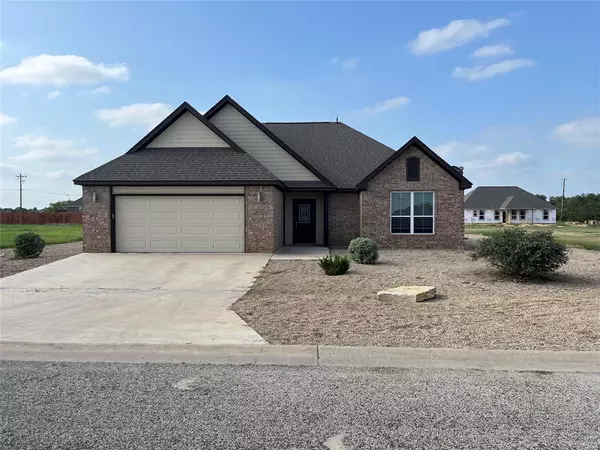 1043 County Road 327A, Glen Rose, TX 76043