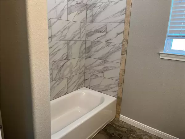 Glen Rose, TX 76043,1043 County Road 327A