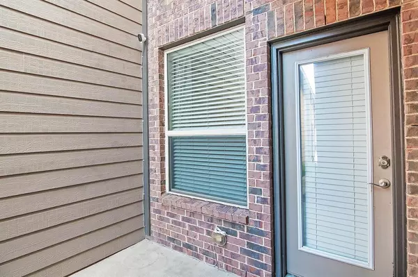 Irving, TX 75063,8624 Iron Horse Drive