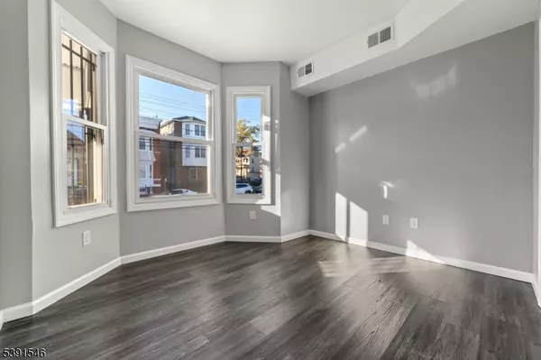 Newark City, NJ 07114,168 Sherman Ave