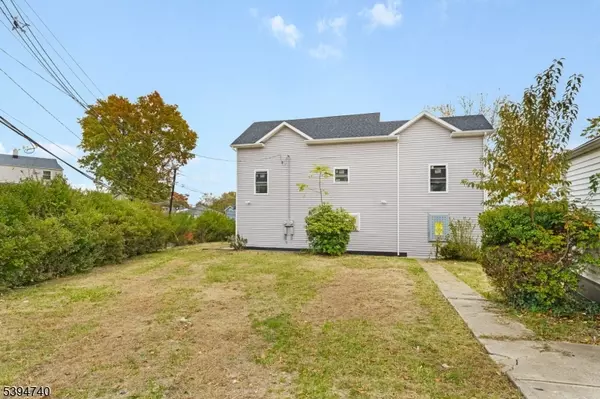 Paterson City, NJ 07502,481 Preakness Ave