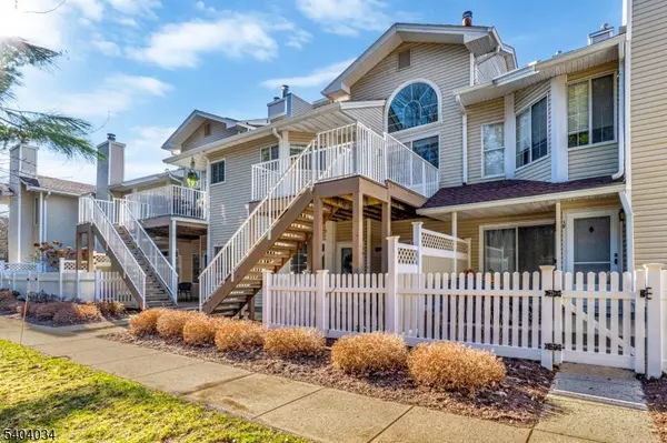 Bedminster Twp., NJ 07921,20 Academy Court Ondo