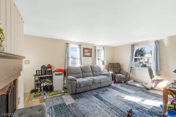 Middlesex Boro, NJ 08846,101 Lorraine Ave