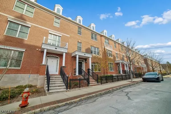 Livingston Twp., NJ 07039,54 Carillon Cir