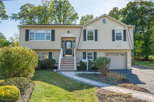 East Hanover Twp., NJ 07936,9 Dixon Pl