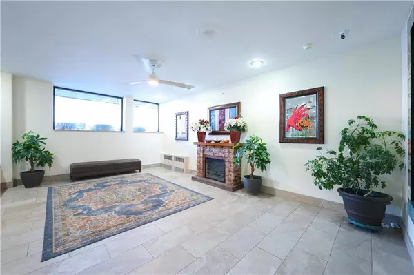 Brooklyn, NY 11214,2121 Shore Pkwy #5C