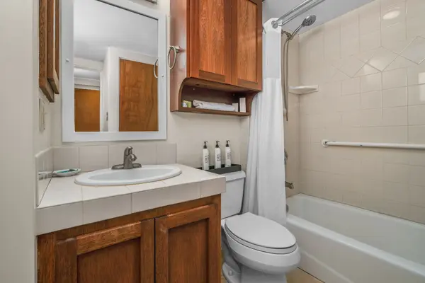 5-7130 KUHIO HWY #M1, Hanalei, HI 96722