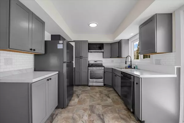 Marysville, MI 48040,1330 Minnesota AVE