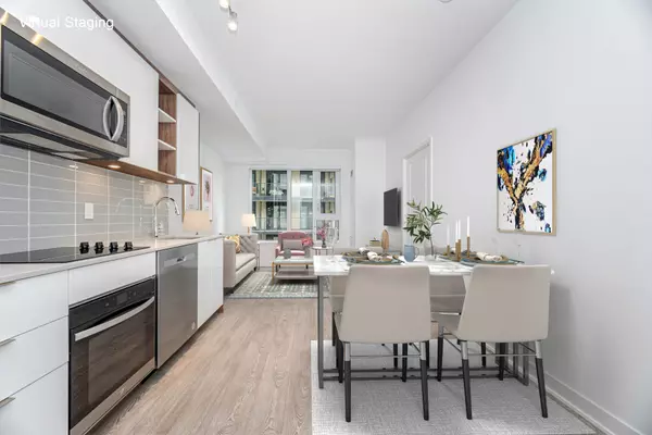 Toronto C01, ON M5V 0W9,543 Richmond ST W #532