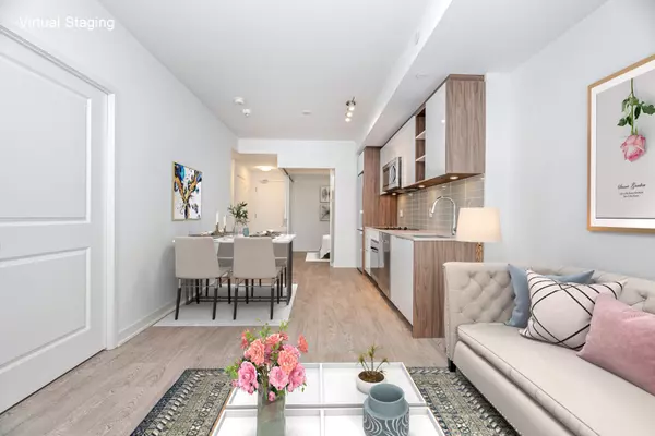 Toronto C01, ON M5V 0W9,543 Richmond ST W #532