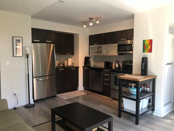 Toronto C08, ON M4Y 2J4,28 Ted Rogers WAY #701