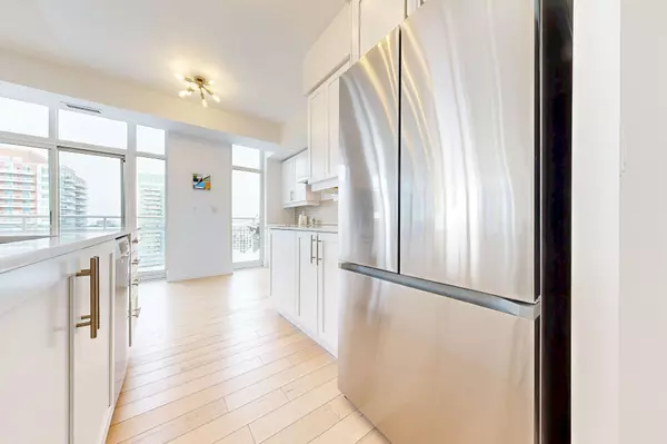 Toronto C01, ON M6K 0A2,65 East Liberty ST #1911