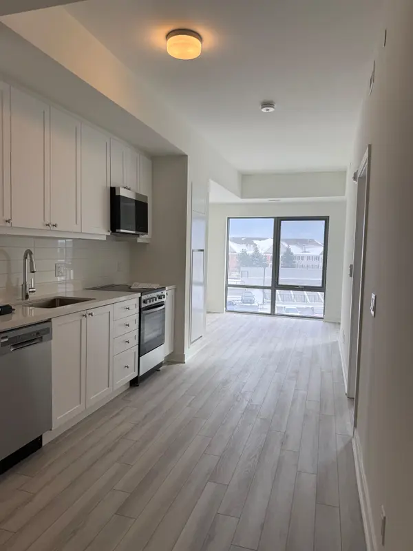 Clarington, ON L1C 7J8,51 Clarington BLVD #324