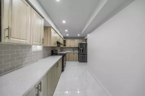 Ajax, ON L1T 3B1,116 Ducatel CRES