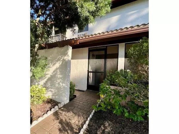 Lake Worth, FL 33467,5270 Fountains Dr #102