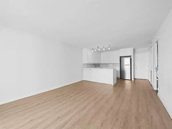 Miami Beach, FL 33139,5 Island Ave #12B