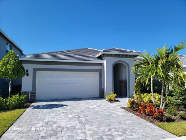 8433 BEAGLE TER, Vero Beach, FL 32967