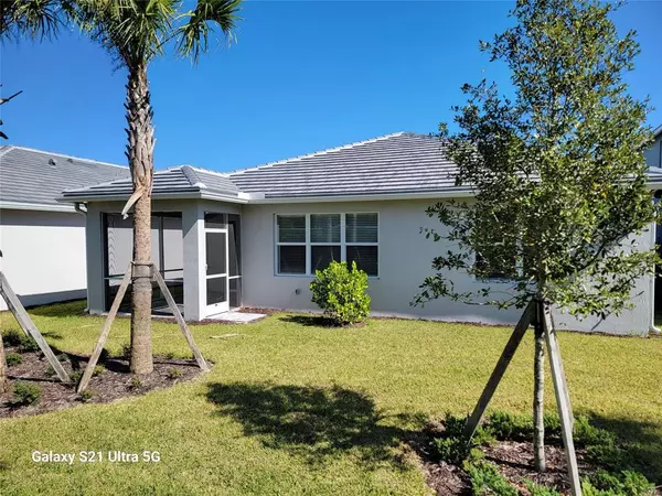 Vero Beach, FL 32967,8433 BEAGLE TER