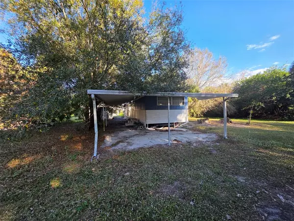 Okeechobee, FL 34974,15329 E State Road 78