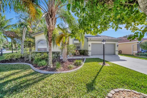 5708 NW 47th Ct, Coral Springs, FL 33067