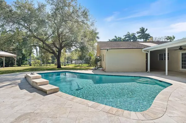 Southwest Ranches, FL 33331,5400 SW 164 TER