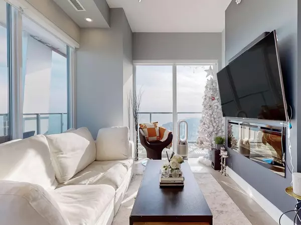 30 Shore Breeze DR #LPH07A, Toronto W06, ON M8V 0J1