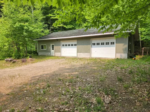 1028 Ronville RD, Lake Of Bays, ON P0A 1H0