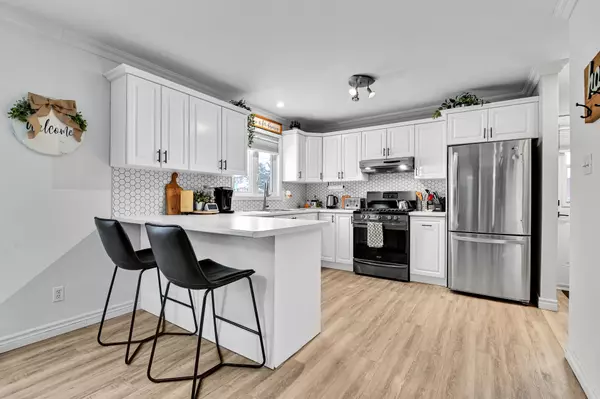 South Stormont, ON K6K 1M5,3200 Bruce ST