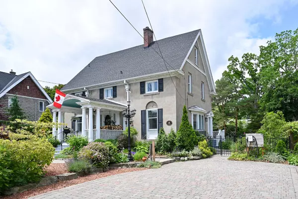 Grimsby, ON L3M 3C4,14 ROBINSON ST S