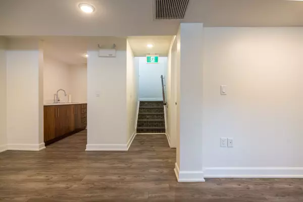 Stittsville - Munster - Richmond, ON K0A 2Z0,6206 Perth ST