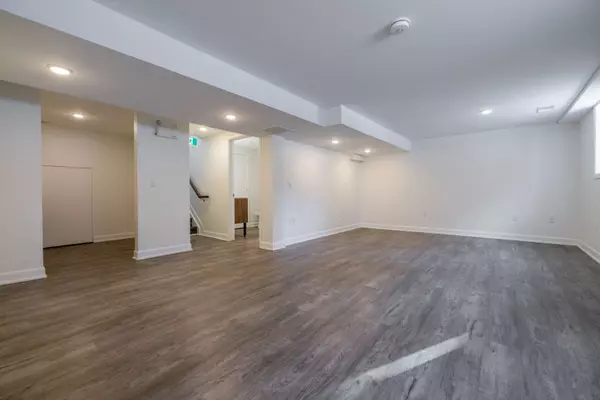 Stittsville - Munster - Richmond, ON K0A 2Z0,6206 Perth ST