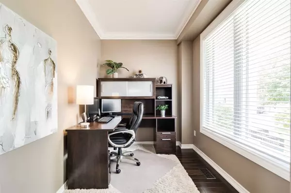 Hamilton, ON L0R 1C0,169 Magnificent WAY