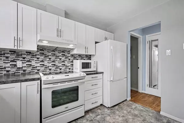 Hawkesbury, ON K6A 3B1,941 Jerome ST