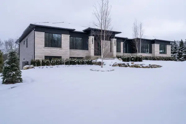 147 Blue Jay CRES, Grey Highlands, ON N0C 1E0