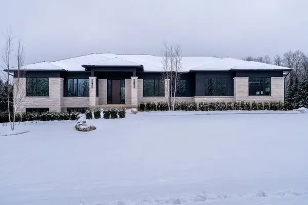 147 Blue Jay CRES, Grey Highlands, ON N0C 1E0