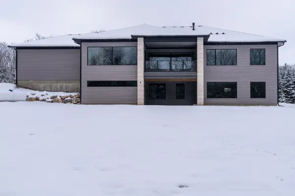 147 Blue Jay CRES, Grey Highlands, ON N0C 1E0