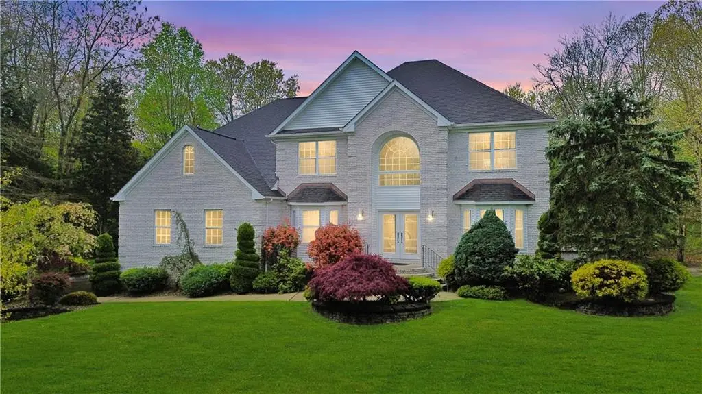 Other, NY 08527,9 Carlson CT