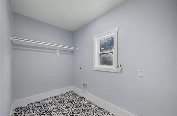 Dallas, TX 75217,6829 Marla Drive