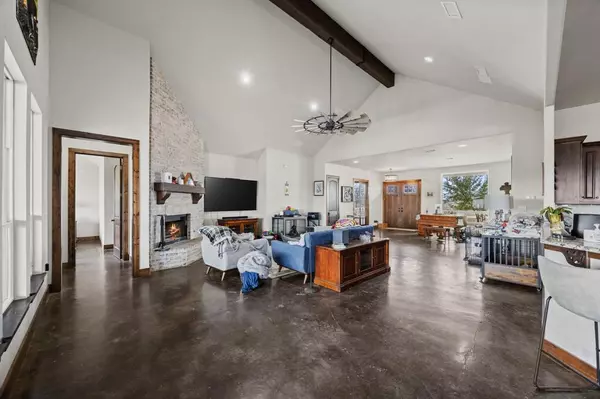 Ponder, TX 76259,13688 Jackson Road