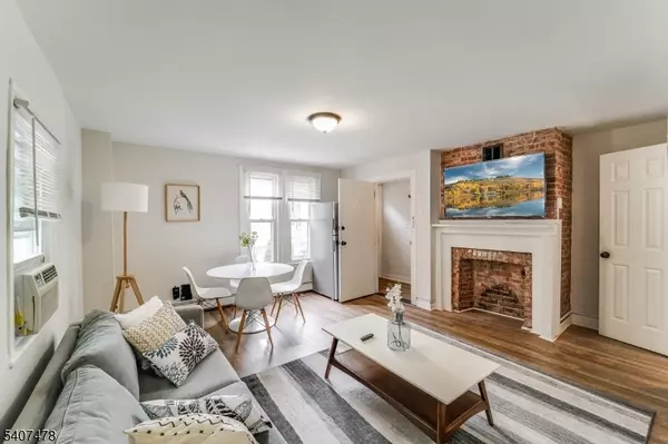 Bloomfield Twp., NJ 07003,18 Jersey St #20B