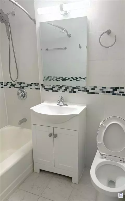 Brooklyn, NY 11214,2121 Shore Pkwy #7M