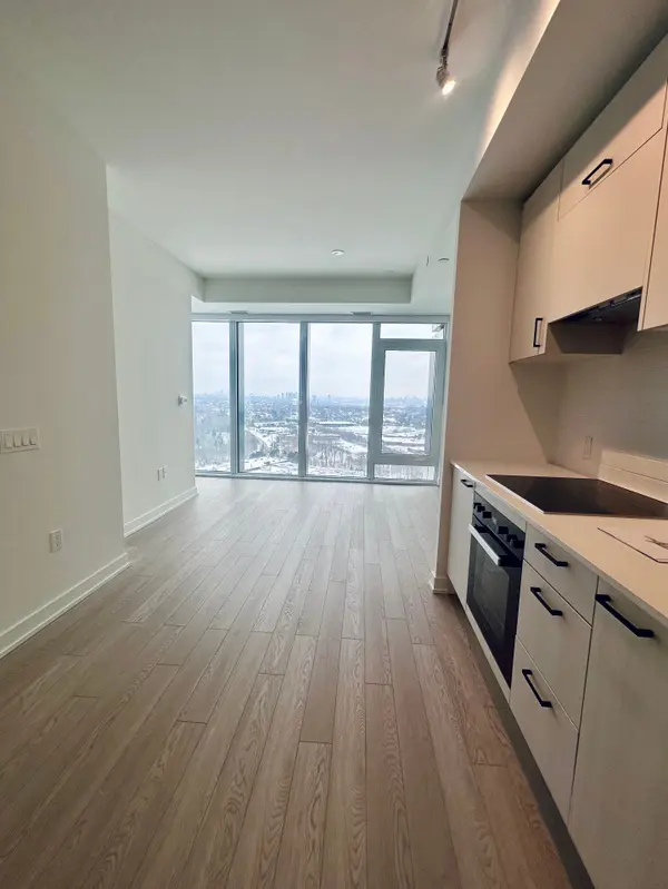 Toronto C13, ON M3C 0S4,1 Quarrington LN #2818