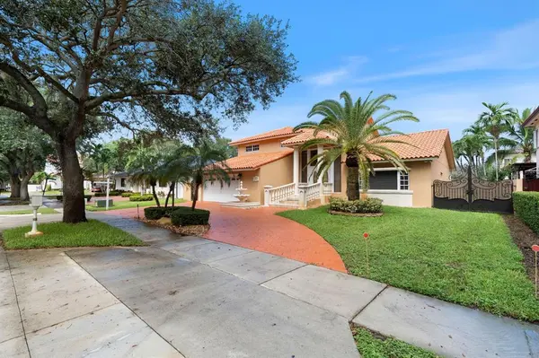 Miami Lakes, FL 33016,8235 NW 164th St