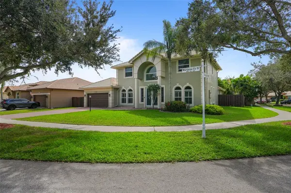 Fort Lauderdale, FL 33331,16566 N Mariposa Cir