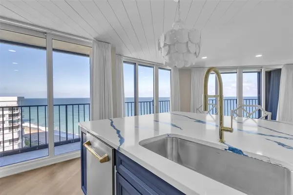 Jensen Beach, FL 34957,9650 S Ocean Drive #1501