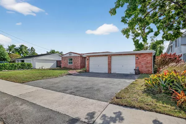 Fort Lauderdale, FL 33315,1120 Mango Isle