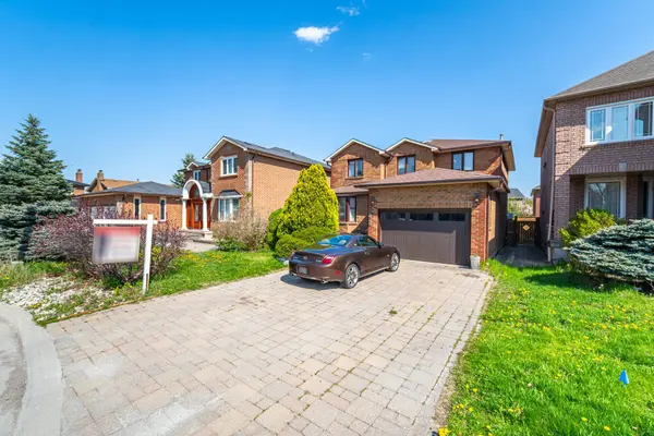 Mississauga, ON L5B 3L4,262 Boxmoor PL